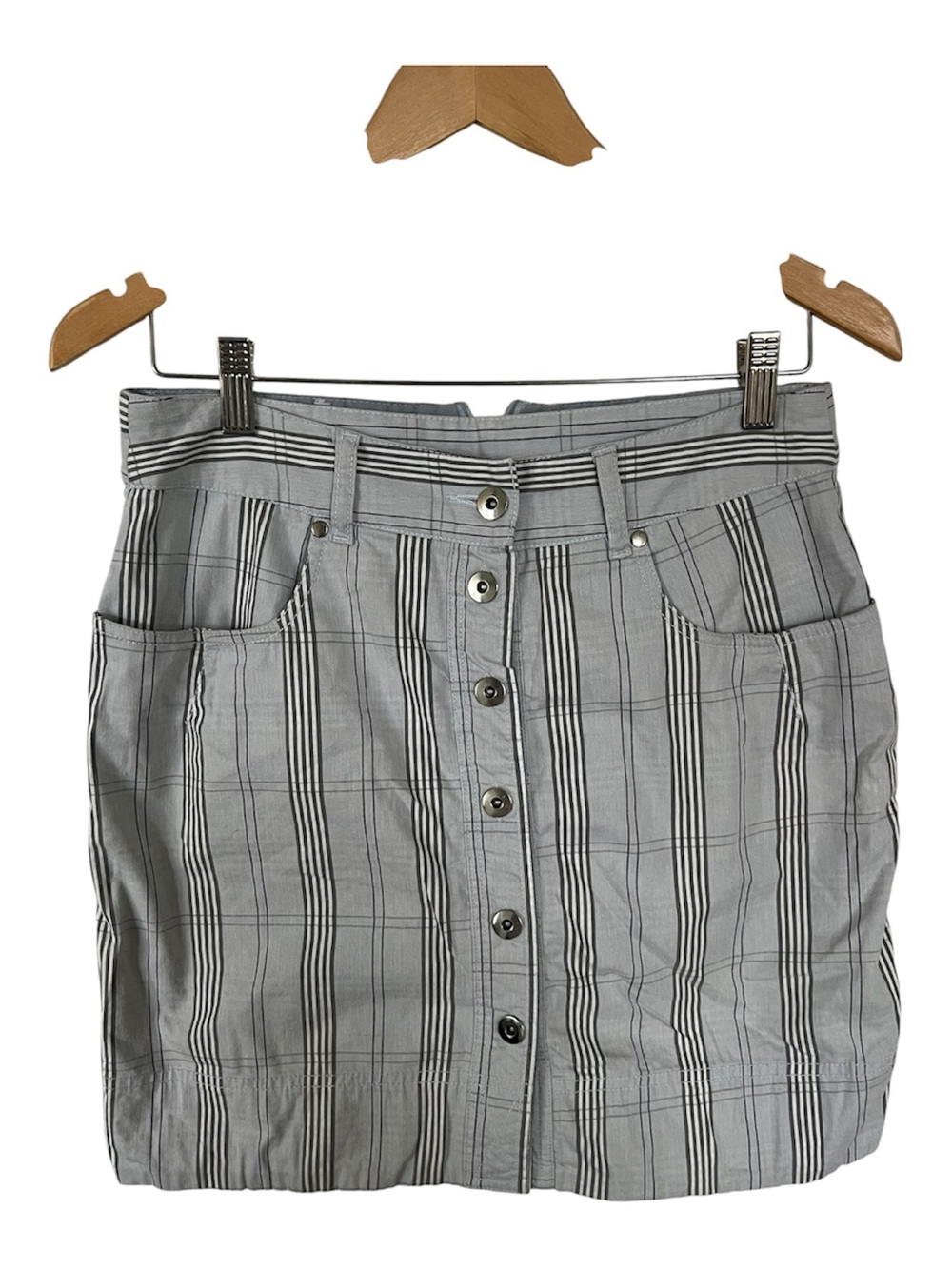 y2k Striped Button-Front Mini Skort in Gray